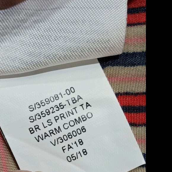 Banana Republic Shirt Dress Red Belted Split Bell Sleeves Size 6 Preppy Corpcore - Picture 9 of 12